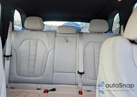 2021 BMW X5 xDrive40I z USA, uszkodzony, nr VIN 5UXCR6C00M9H05658